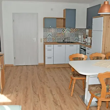 Ferienwohnung Im Ostseebad M *